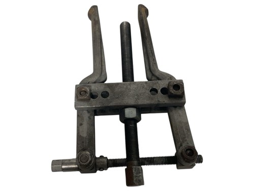 Wheel hub gear puller - hub,